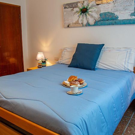 Appartamento Il Limone Zona Centrale Vista Mare سان فينتْشينسو المظهر الخارجي الصورة
