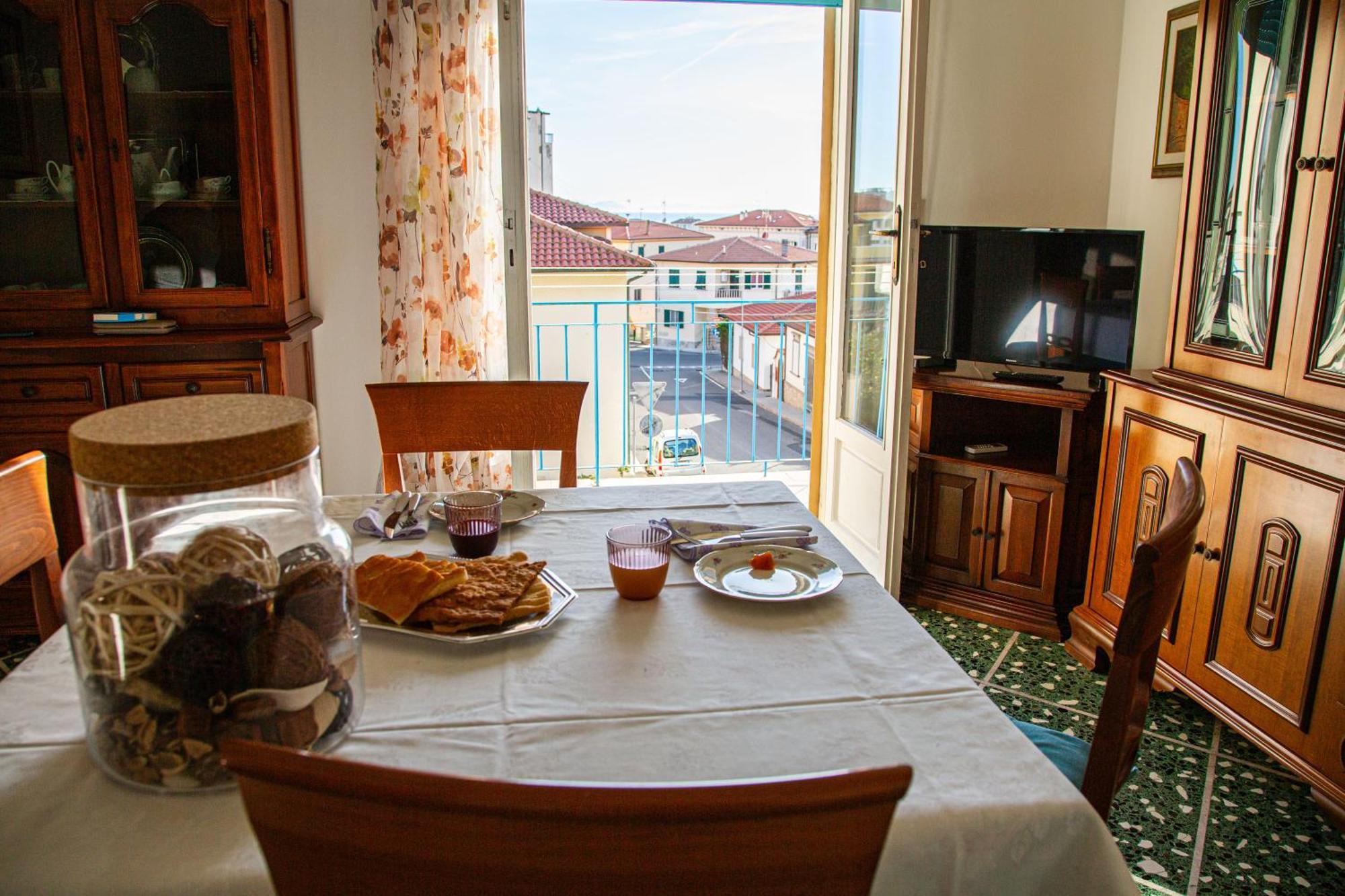 Appartamento Il Limone Zona Centrale Vista Mare سان فينتْشينسو المظهر الخارجي الصورة